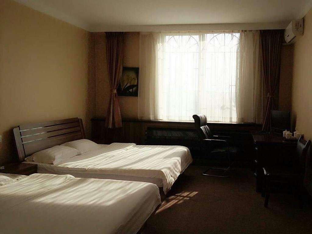 Даньдун: Donggang Jiaotong Hotel