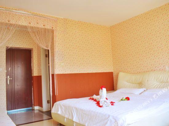 Чунцин: Chongqing Lianshang Apartment