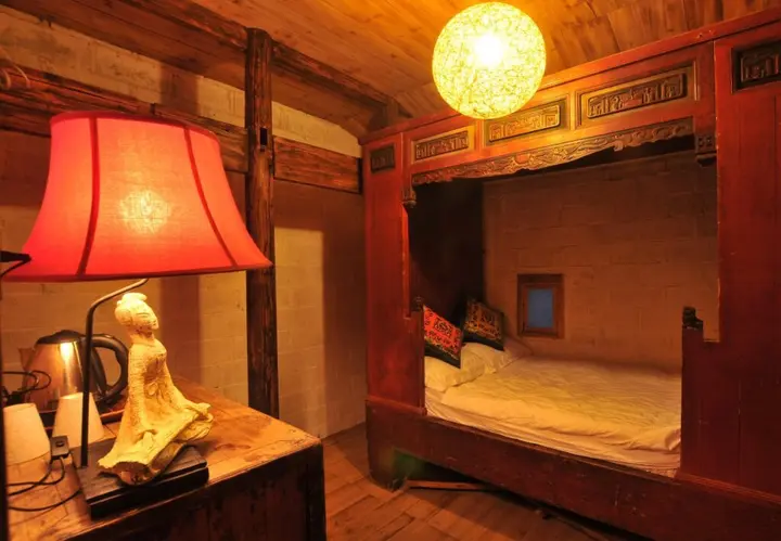 Хуаншань: Hongcun Old House International Youth Hostel