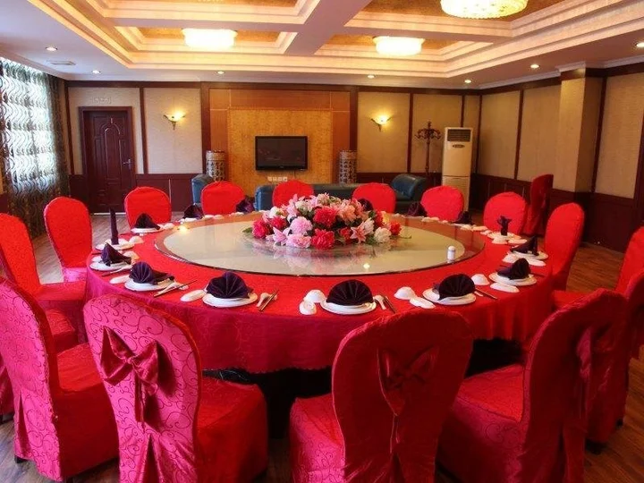Ибинь: Yibin Jiangnan Hotel