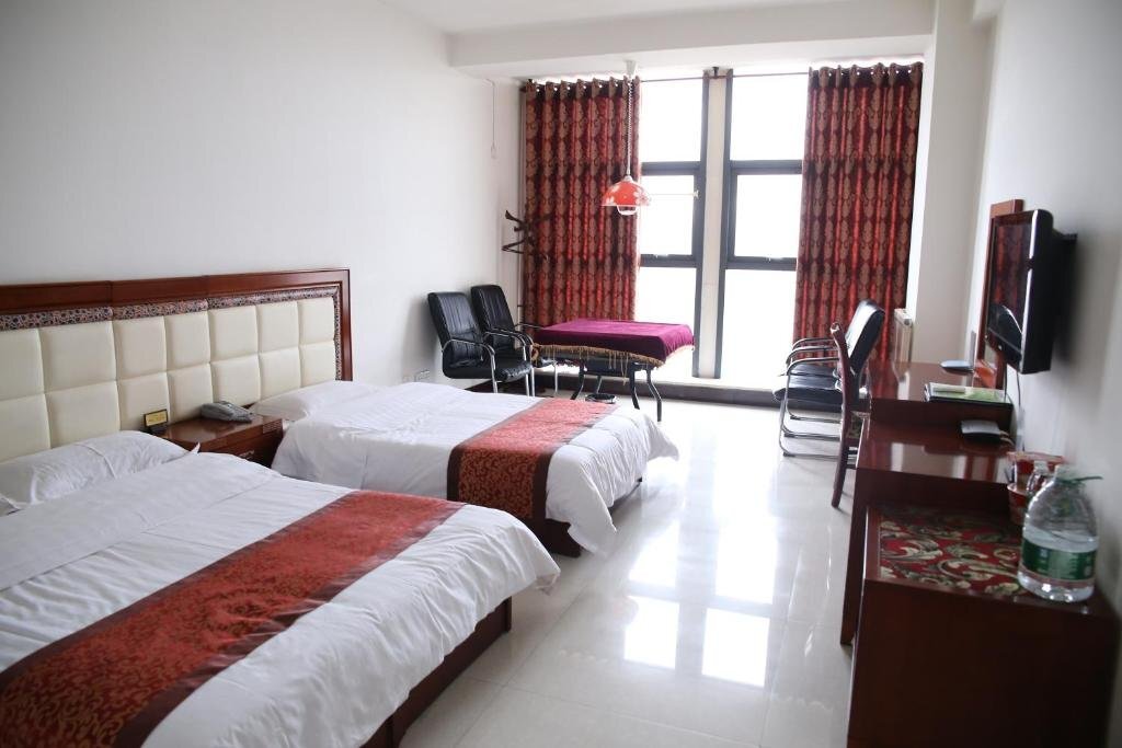 Баотоу: Longhua Business Hotel