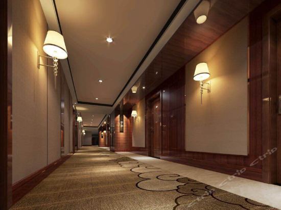 Суйнин: Suining Shuangfa Hotel