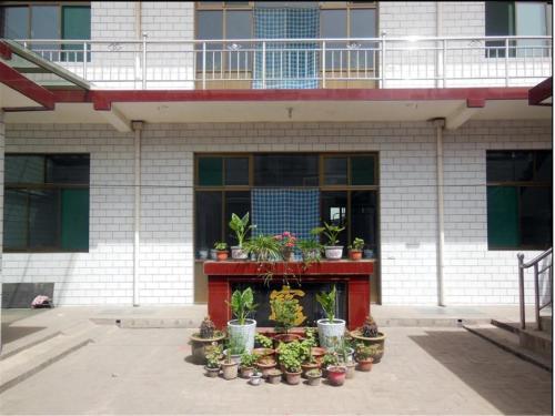 Цзиньчжун: Qixinyuan Inn