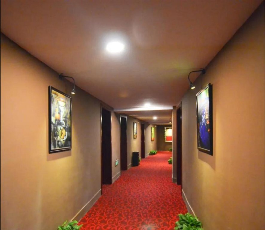 Далянь: Weiba Inns  Hotel