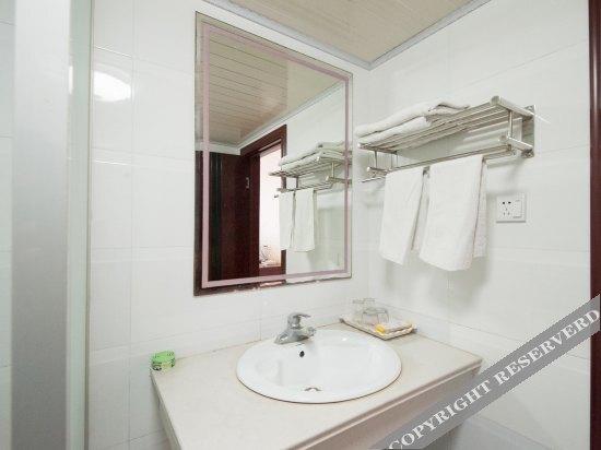 Наньтун: Rujia Hotel
