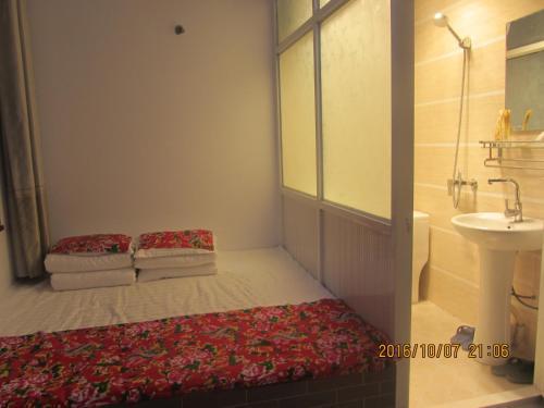 Цзиньчжун: Xinwanyi Hotel