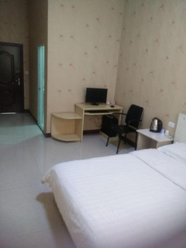 Чанчжи: Xinmao Express Hotel