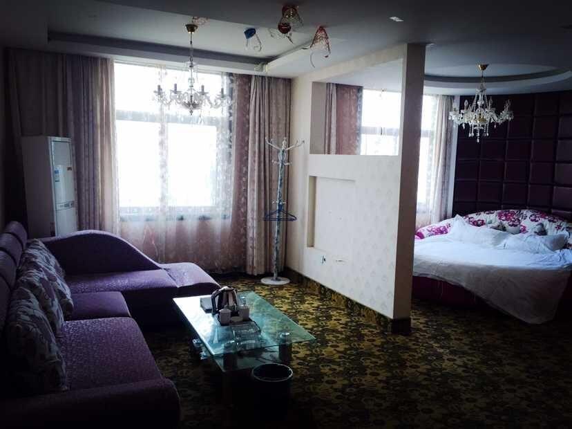 Хуайань: Huai'an Fulaidun Business Hotel