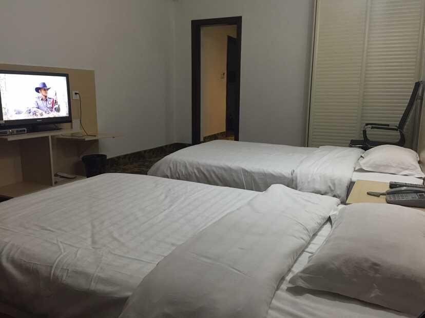 Хуайань: Huai'an Fulaidun Business Hotel