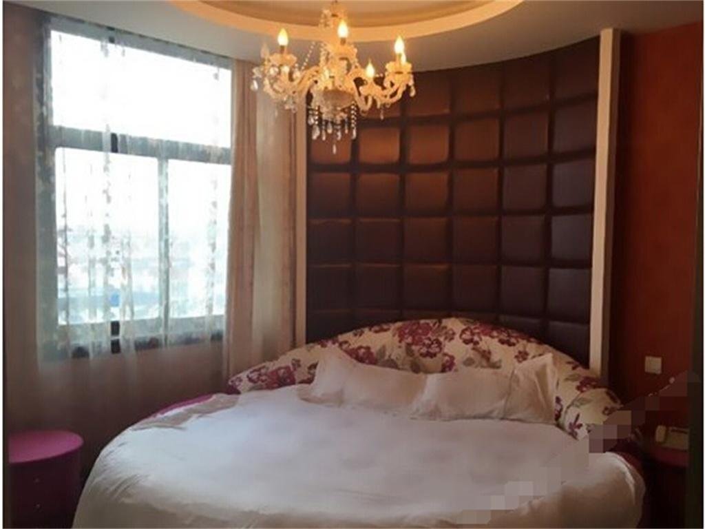 Хуайань: Huai'an Fulaidun Business Hotel