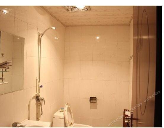 Бинжоу: Huimin Ruijia Inn