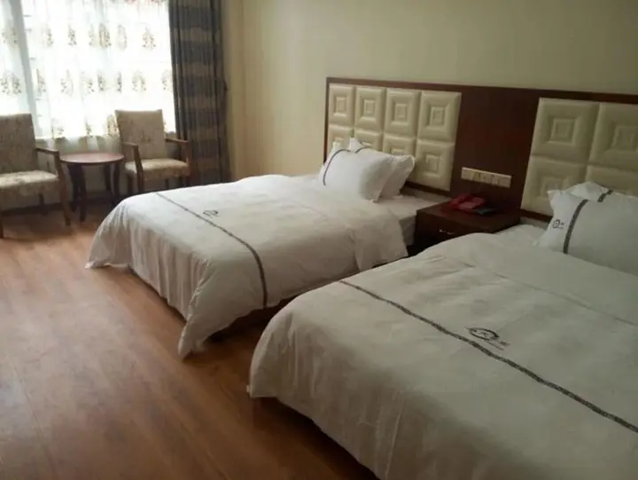 Гуанъюань: Tianxiangge Hotel