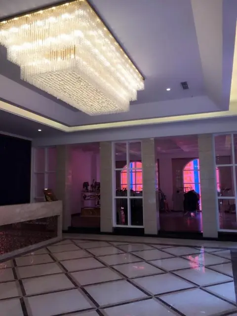Ибинь: Lisun City Boutique Inn