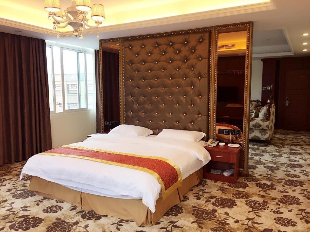 Ибинь: Lisun City Boutique Inn