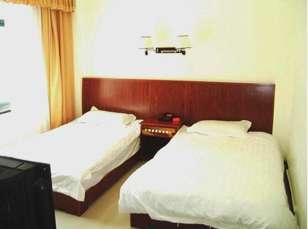Хуаншань: Gold Bamboo Inn