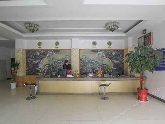 Гуйлинь: Penglai Business Hotel