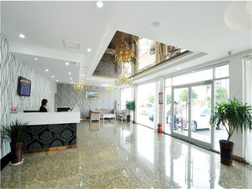 Линьи: City 118 Linyi Cangshan Nanhuan Road Branch