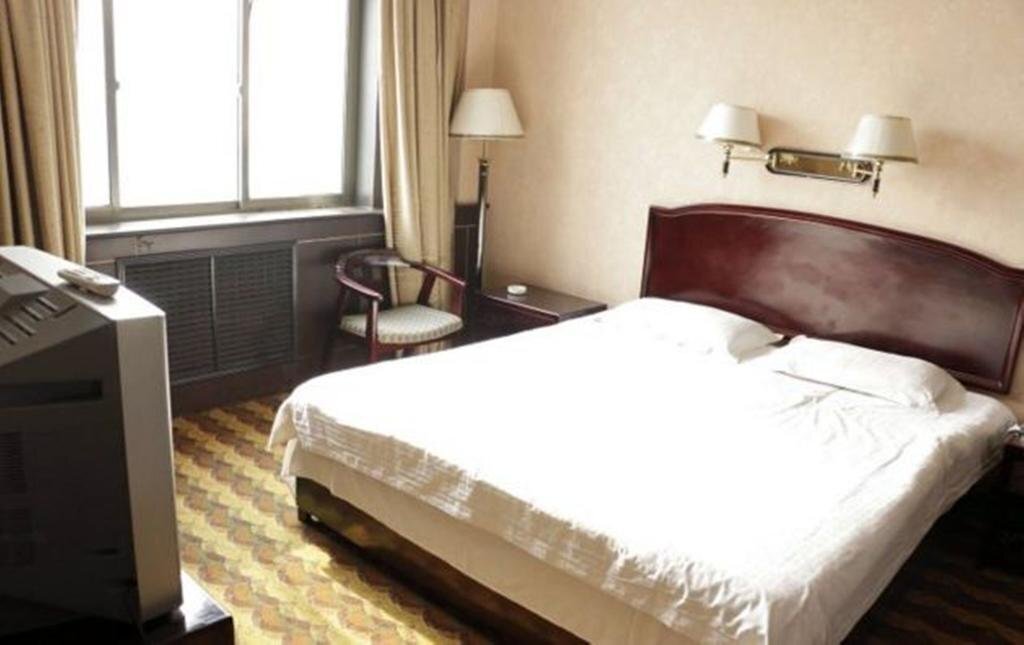 Ичэнь: Quwo Sanjin Hotel