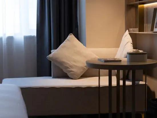Хайкоу: PLUS Yishang Hotel (Wanlvyuan Store of Haikou International Trade)