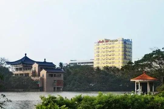 Хайкоу: Home Inn Haikou Donghu Road
