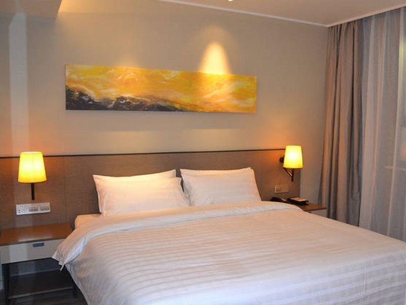 Далянь: Home Inn Plus