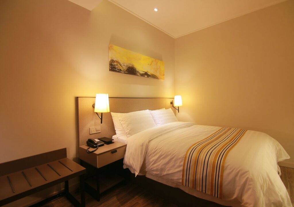 Шанхай: Home Inn Plus Shanghai Pudong Lujiazui Expo Park South Pudong Road
