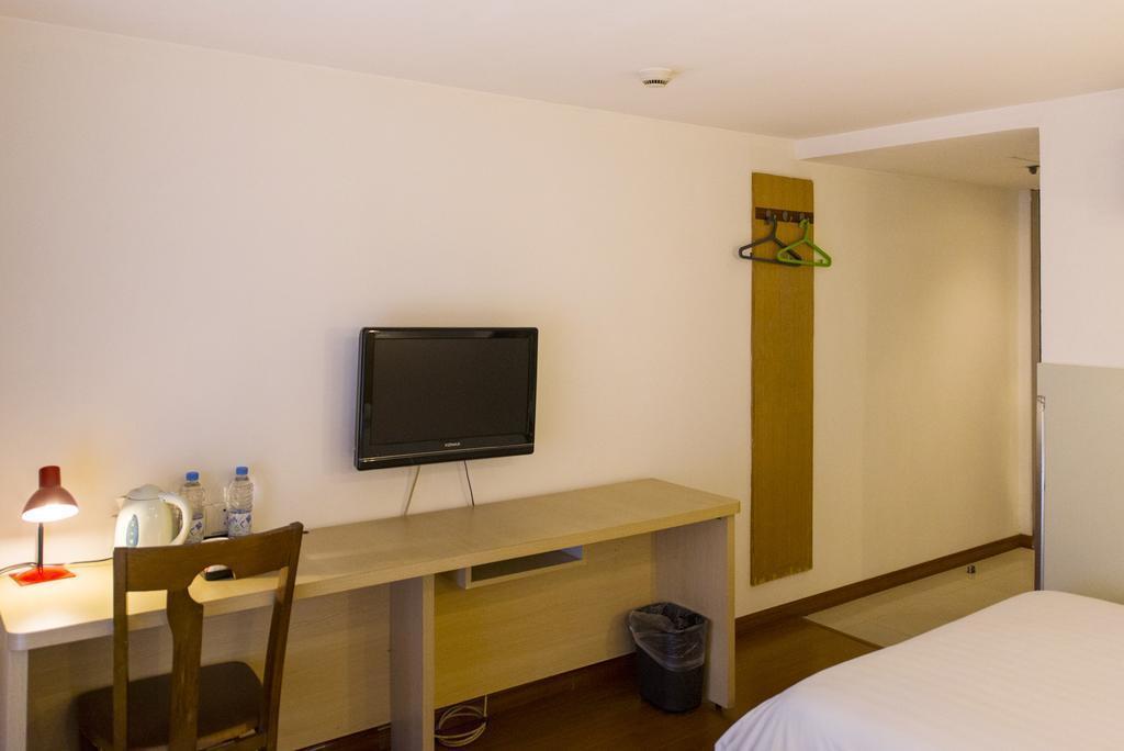 Чанша: Motel168 Changsha GaoQiao Inn