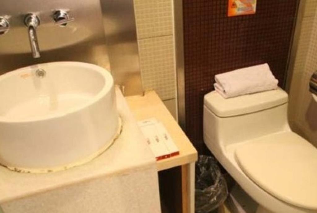 Шанхай: Motel Shanghai Xinzhuang Industrial Park Zhongchun Road Nanjiao Bieshu