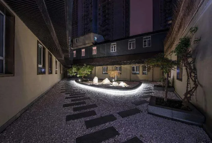Шанхай: Ji Hotel (Shanghai People's Square, Nanjing Road)