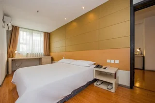 Шанхай: Motel 168 Sinan Road