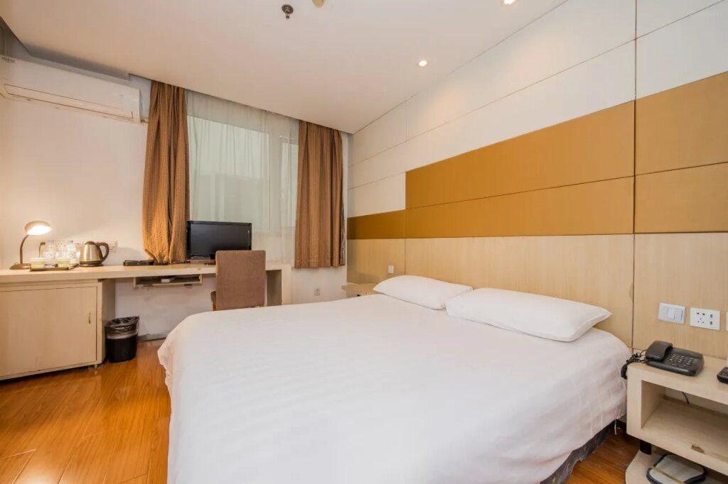 Шанхай: Motel 168 Sinan Road