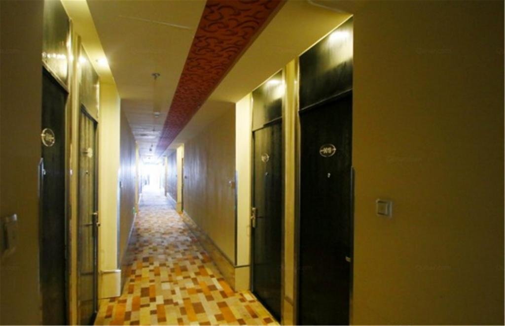 Шанхай: Motel Shanghai Minhang Development Zone Beiqiao Metro Station