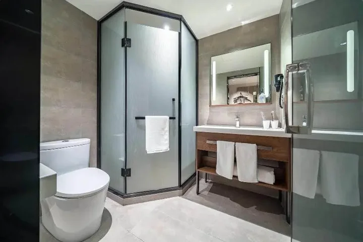 Шанхай: Hanting Hotel Shanghai Jiaoda Jiangchuan Road Metro Station New