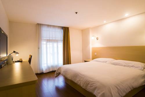 Шанхай: Motel 168 Long Wu Road Inn
