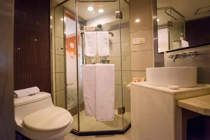 Харбин: Motel Harbin Conference and Exhibition Centre Gongbin Road