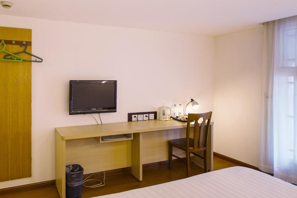 Ухань: Motel Wuhan Central China Normal University Guangbutun Metro Station