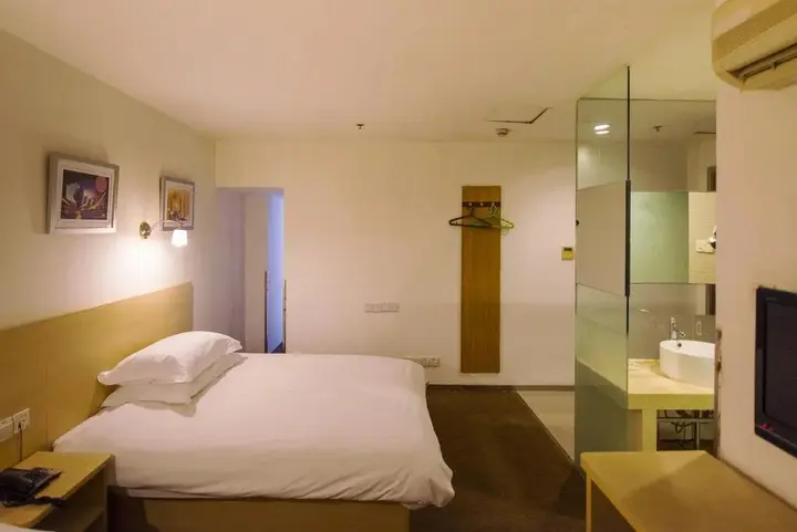 Ухань: Motel 168 Wuhan Jiefang Avenue Gutian 3rd Road