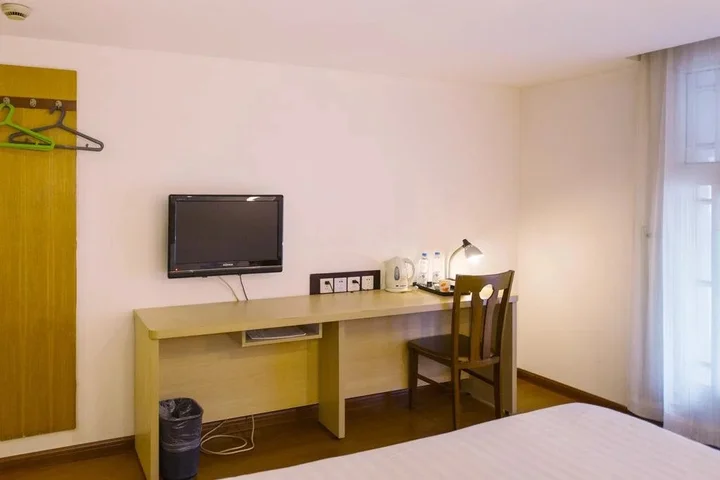 Ухань: Motel 168 Wuhan Jiefang Avenue Gutian 3rd Road