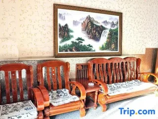 Яньцзи: Yanji Kailai Hotel