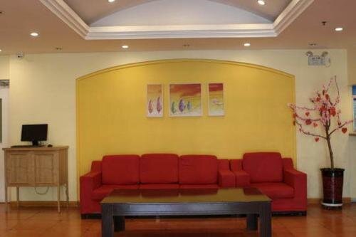 Хух-Хото: Home Inn Hohhot Haidong Road Runyu Home Furnishing Market North Gate