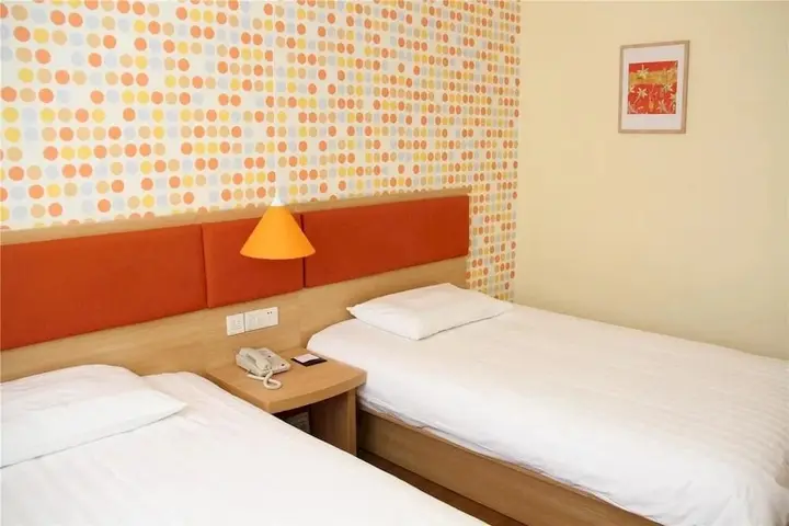 Хух-Хото: Home Inn Hohhot Wanda Plaza