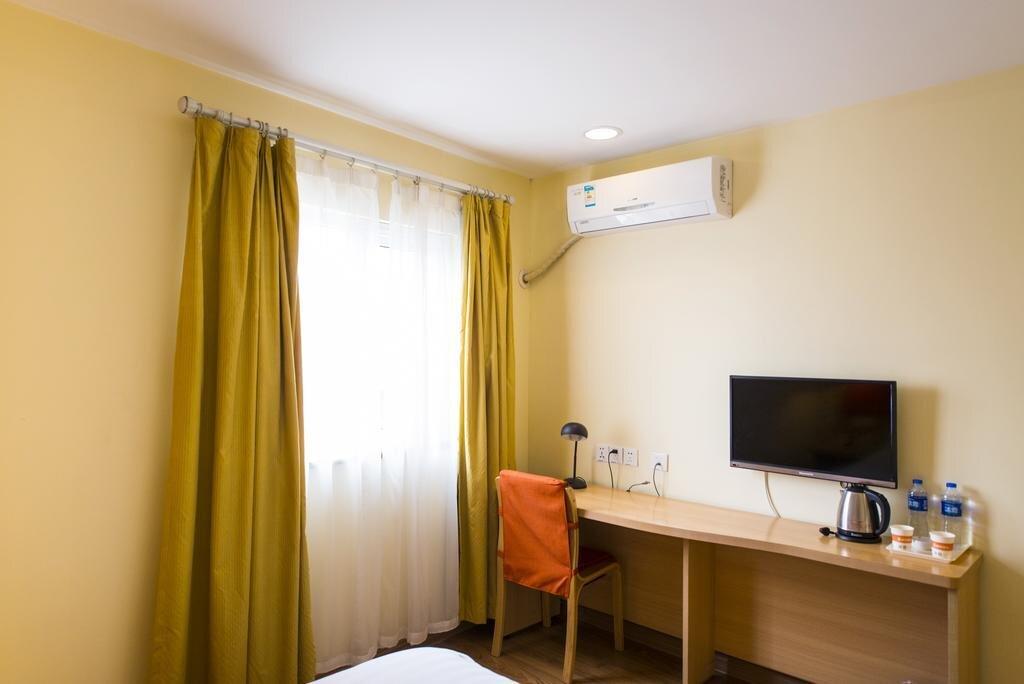 Харбин: Home Inn Harbin Convention and Exhibition Center Hengshan Road Wanda Plaza