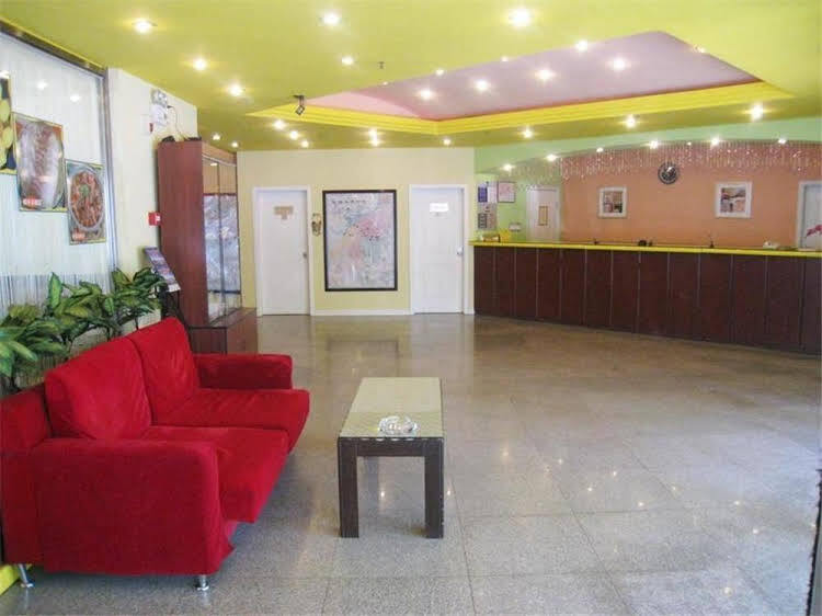 Харбин: Home Inn Exhibition  Convention Centre Hanshui Road