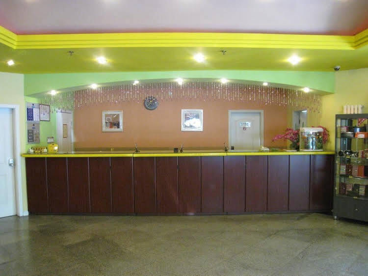 Харбин: Home Inn Exhibition  Convention Centre Hanshui Road