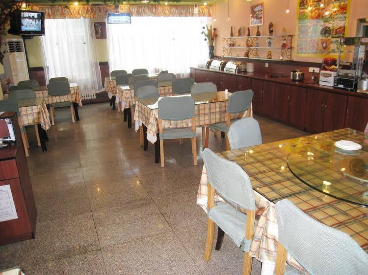 Харбин: Home Inn Exhibition  Convention Centre Hanshui Road