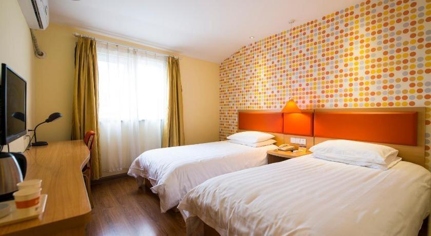Харбин: Home Inn Harbin Sanda Dongli Road Haguo