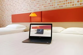 Ханчжоу: Home Inn Hangzhou East Railway Station West Square