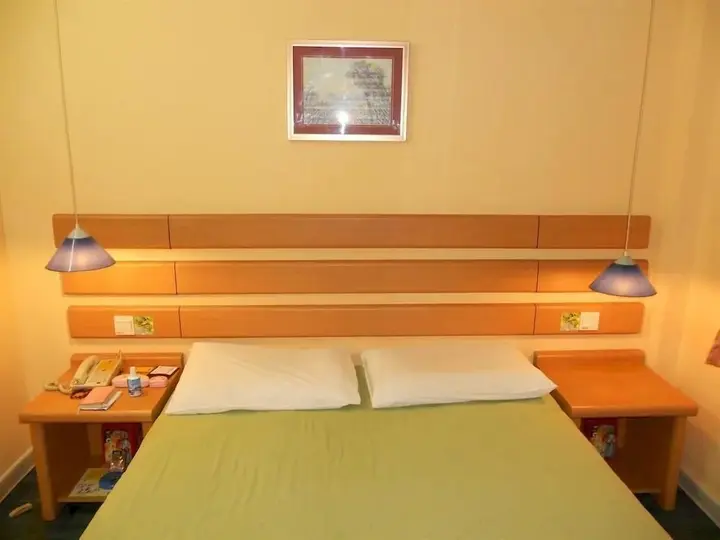 Ханчжоу: Home Inn Hangzhou Fengqi Road Silk City