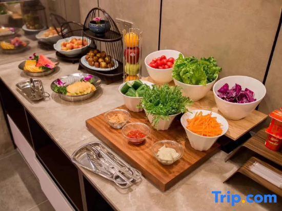Ханчжоу: Home Inn Plus (Hangzhou West Lake Culture Square Metro Station)