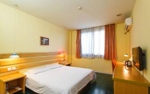 Ханчжоу: Home Inn Hangzhou Xianshan Xiaoshao Long-Distance Bus Main Station